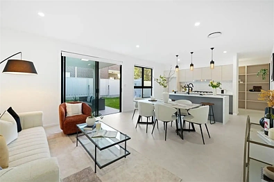 地址保密, Austral, NSW 2179, 7房, 4浴, House