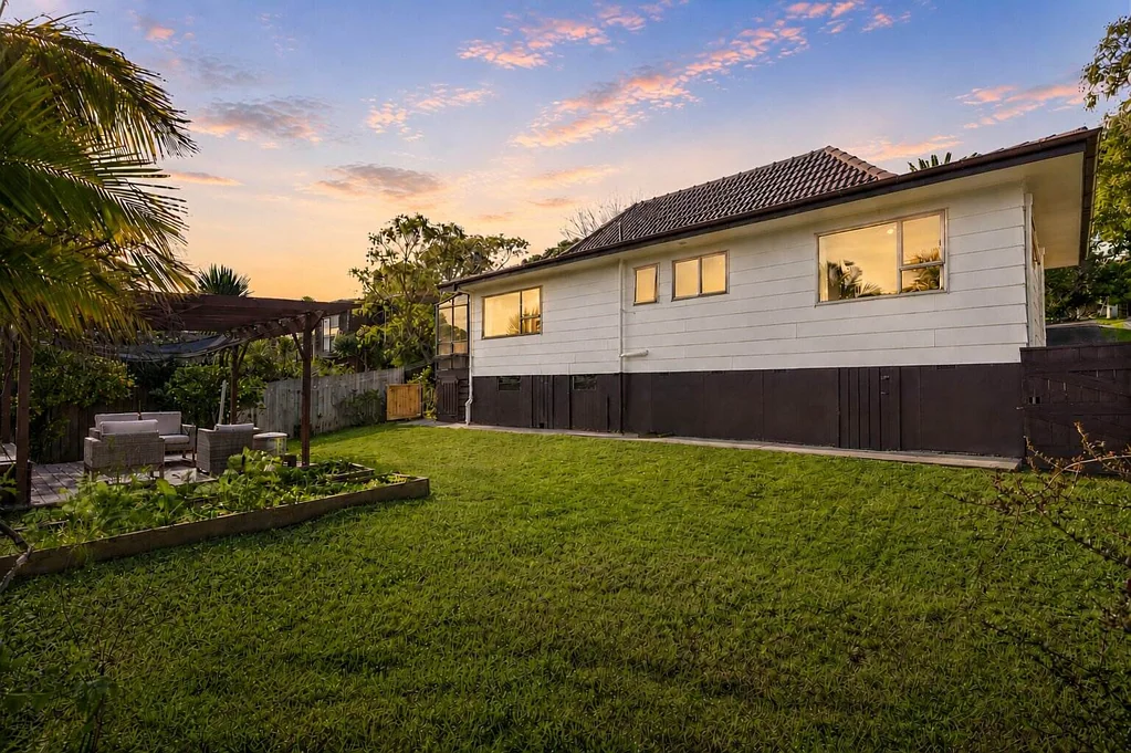 Torbay 3房  Single Level, Walk To The Beach, Motivated Owners
