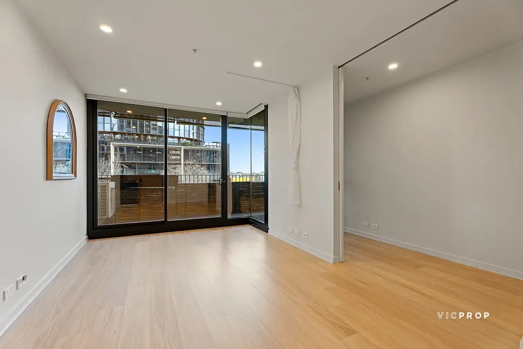 LIFESTYLE AND PERFECT LOCATION!