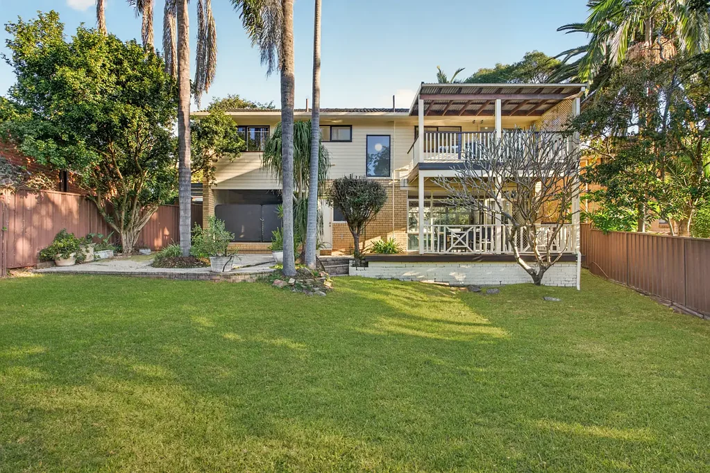 Baulkham Hills 3Kwarto Sun Soaked Family Home