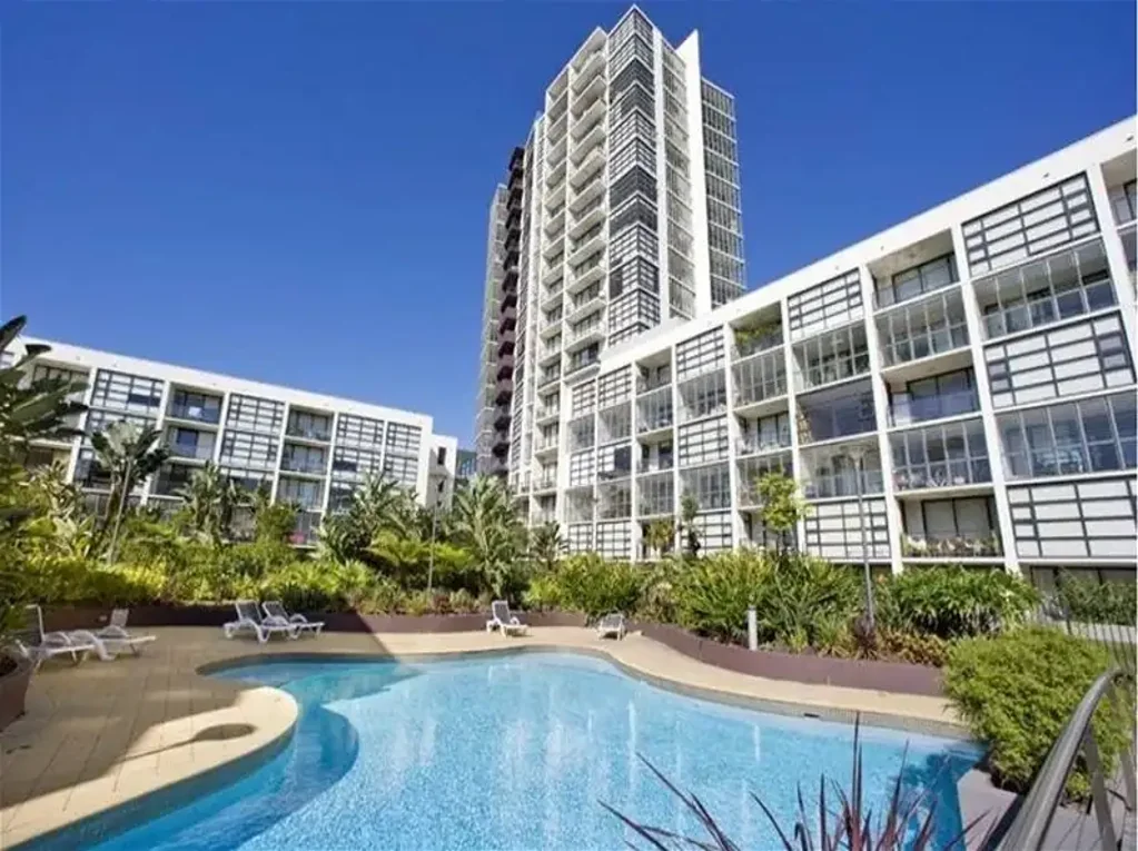 Resort Style Modern Apartment