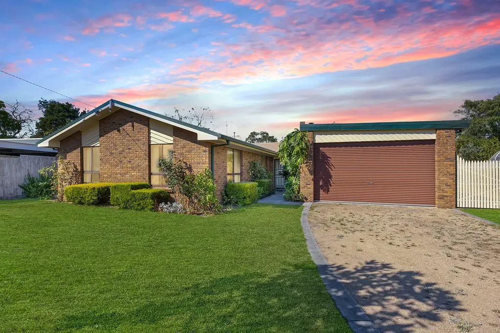 19 Bellbangra Avenue, Rosebud, VIC 3939