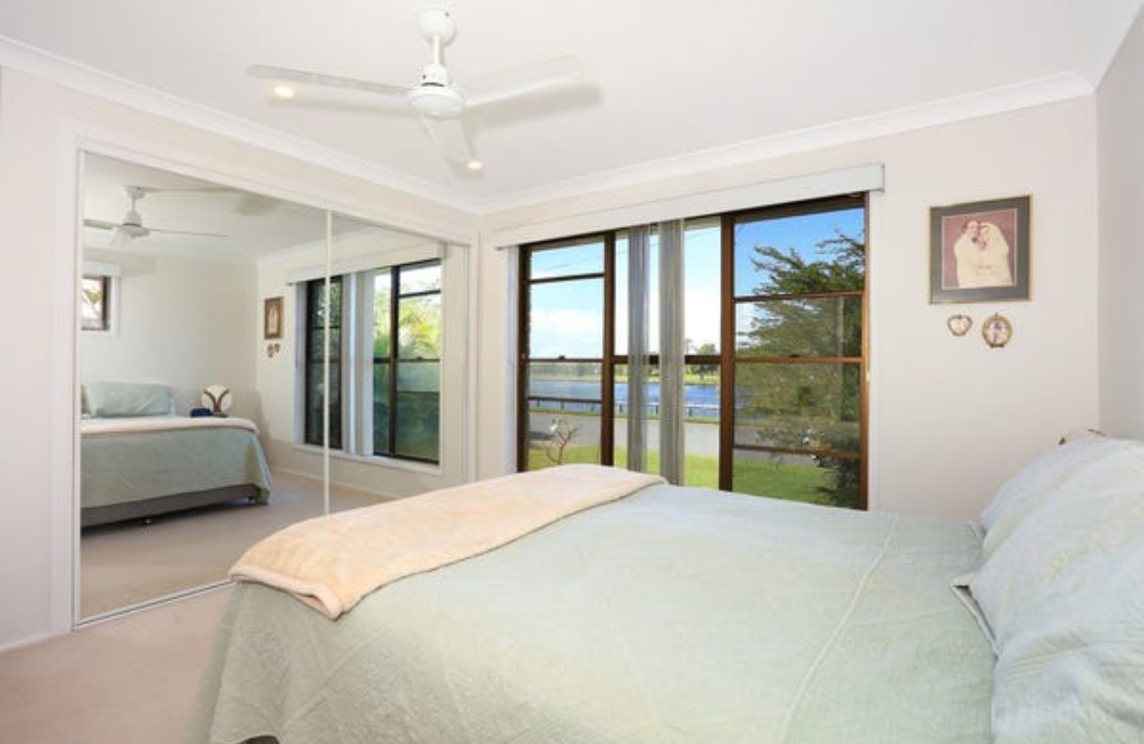 6 POOL ST, HOPE ISLAND QLD 4212, 0 rūma, 0 rūma horoi, House