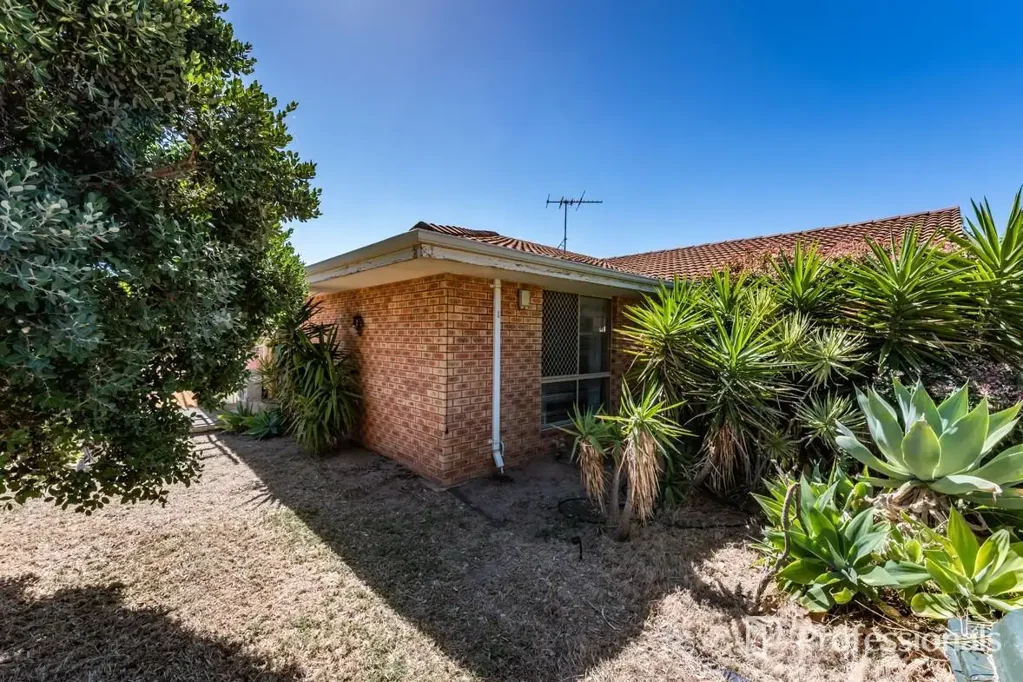 Geraldton 2房  Low-Maintenance Living in a Super Handy Location