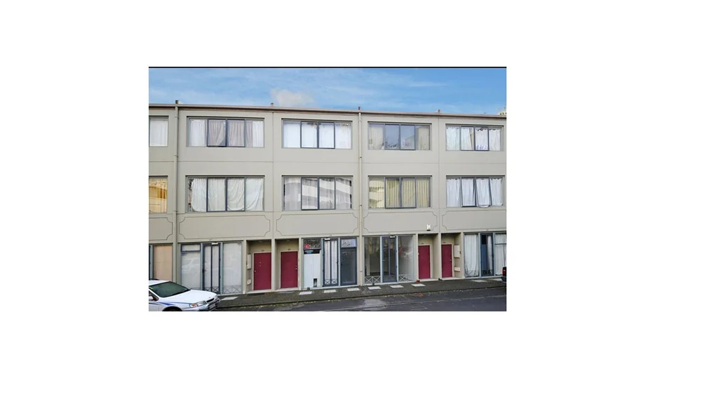3 Bedrooms with 2 Bathrooms