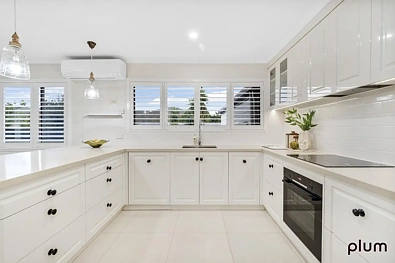 5 Stralock Street, Chapel Hill, QLD 4069, 4房, 3浴, House