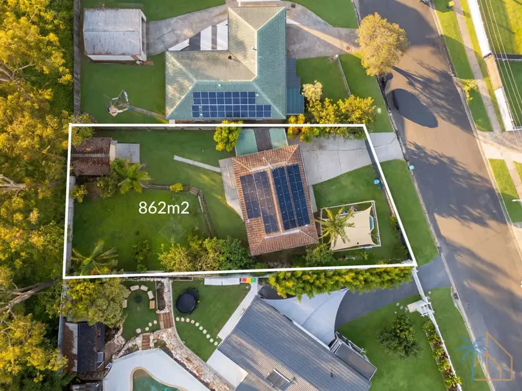 23 Darling Crescent, Molendinar, QLD 4214