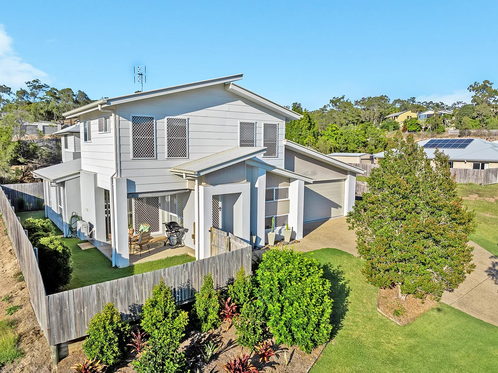 1/27 Fitzroy Avenue, Clinton, QLD 4680