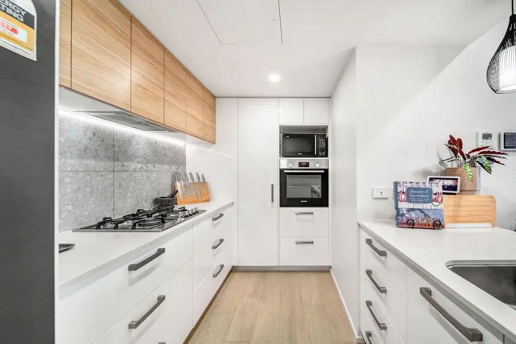 Birtinya 3房  Sophisticated North-Facing Apartment in Birtinya's Premier Complex