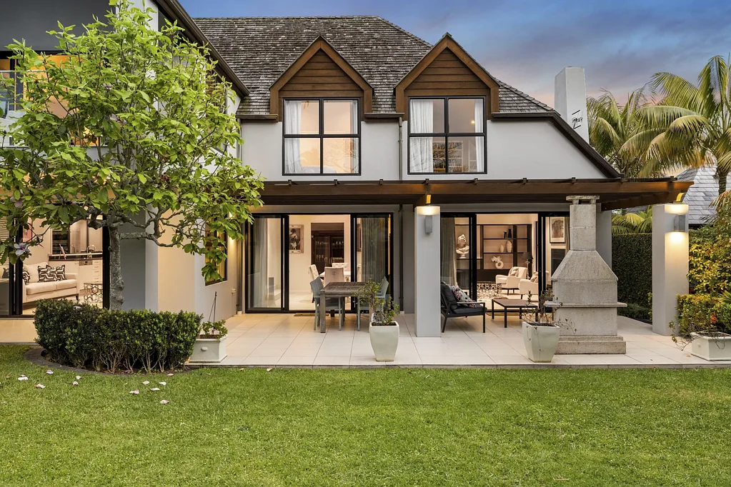 Remuera 4Kwarto A Private World, Beautifully Revealed