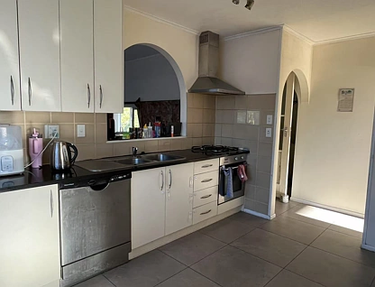 86 Tiraumea Drive, Pakuranga, Manukau City, 4房, 2浴, 整租独立别墅