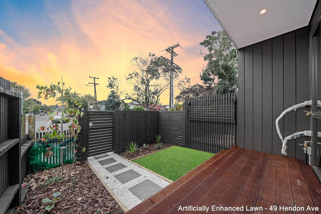 Mount Albert 3ਬੈੱਡਰੂਮ Parkside Living in a Prime Mt Albert Location