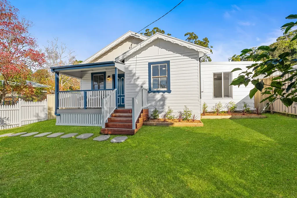 Ourimbah 3ਬੈੱਡਰੂਮ Beautifully Renovated Wholesome Cottage Charm with Exceptional Outdoor Space