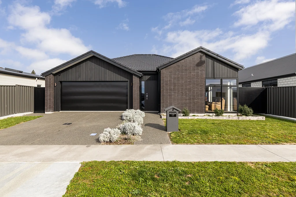 Poraiti 3 Bedroom Modern Comfort Meets Energy Efficiency