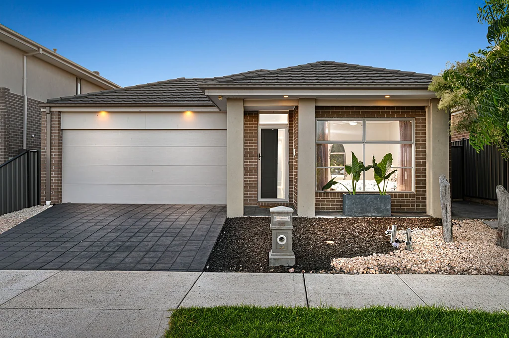 24 Saltlake Boulevard, Wollert, VIC 3750