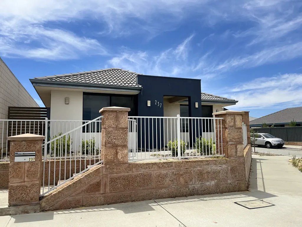 Lovely  Family Home - HOME  OPEN 28.07.2026 @ 10.30AM