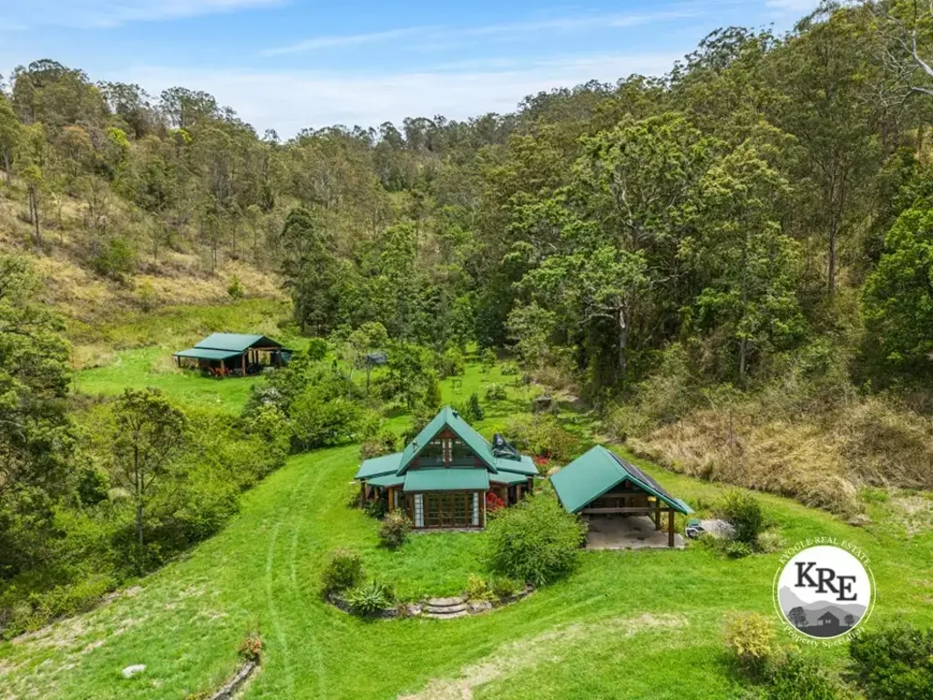 Kyogle "THE HERMITAGE" - OMNIA VINCIT AMOR