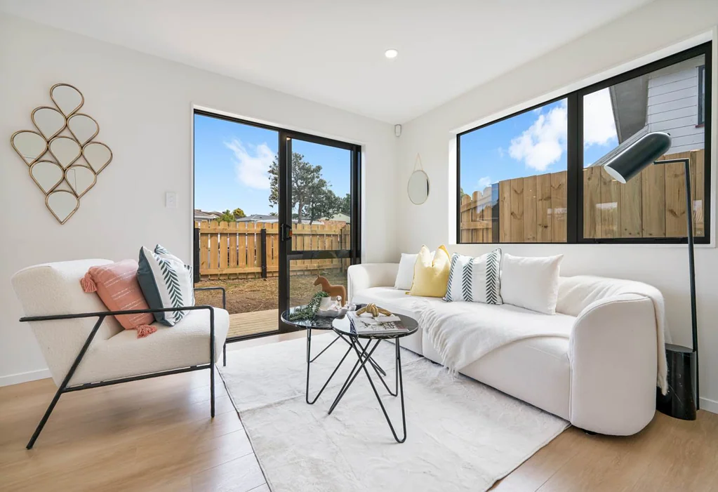 Manurewa 3部屋 Corner Home with Garage Plus Extra Private Carpark