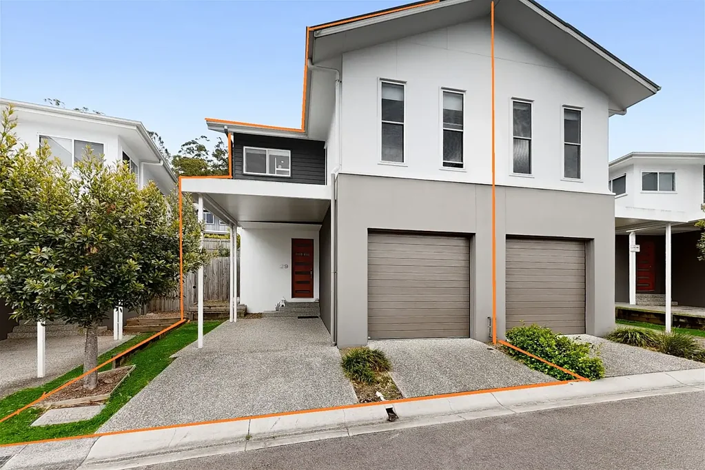 Mudgeeraba 4Zimmer First Time on the Market - Motivated Seller Ready to Sell!