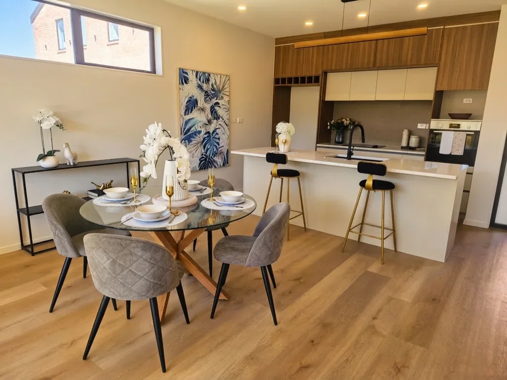 Mangere Bridge 3ਬੈੱਡਰੂਮ Classic Brick Townhouses, Make an offer!