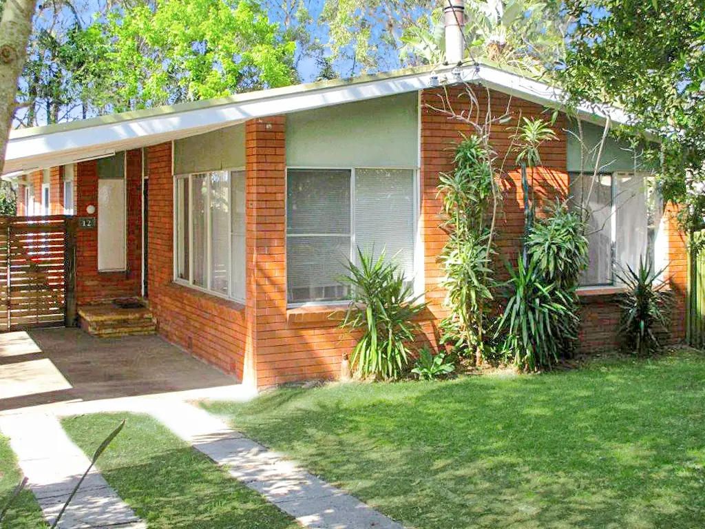 12 Robert Crescent, Lemon Tree Passage, NSW 2319