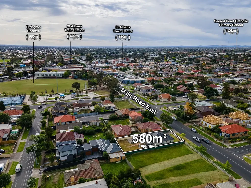St Albans 4침실 Well-Located Home Offering Comfort, Space & Convenience
