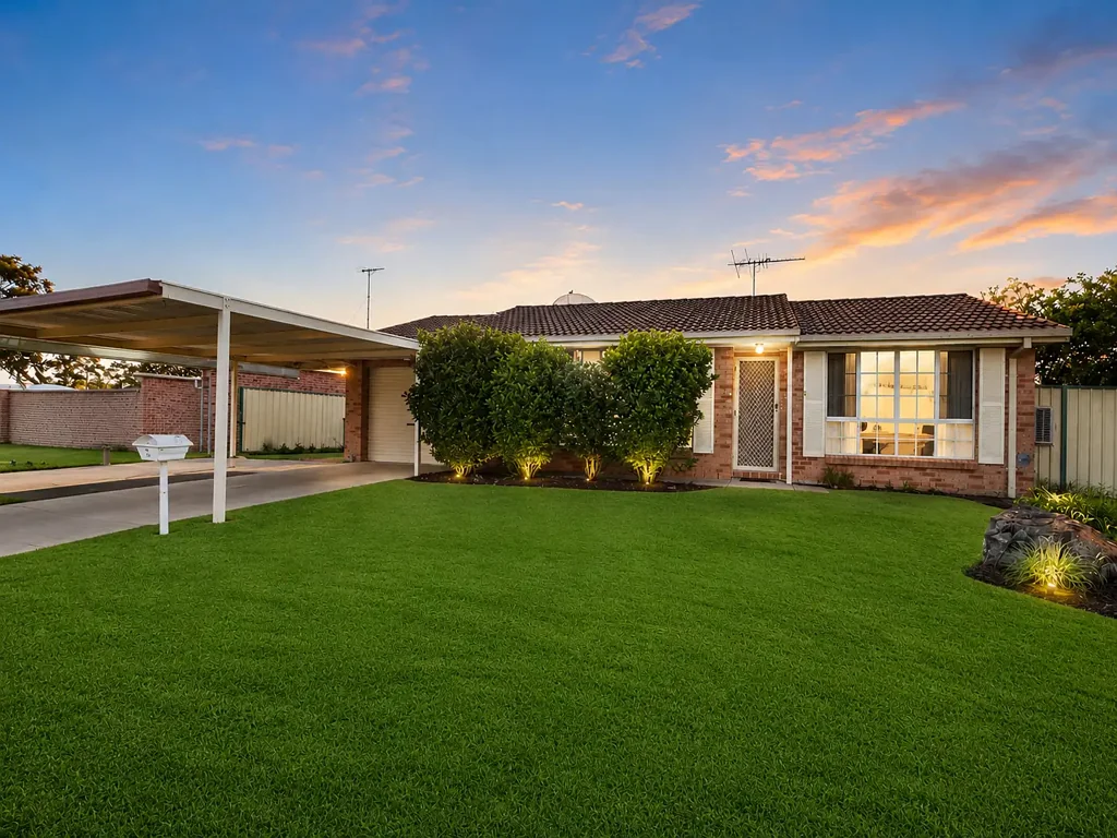 Lovely 3 bedroom home !!