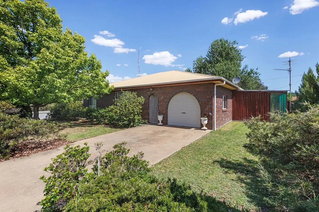 63 King Street, The Rock, NSW 2655