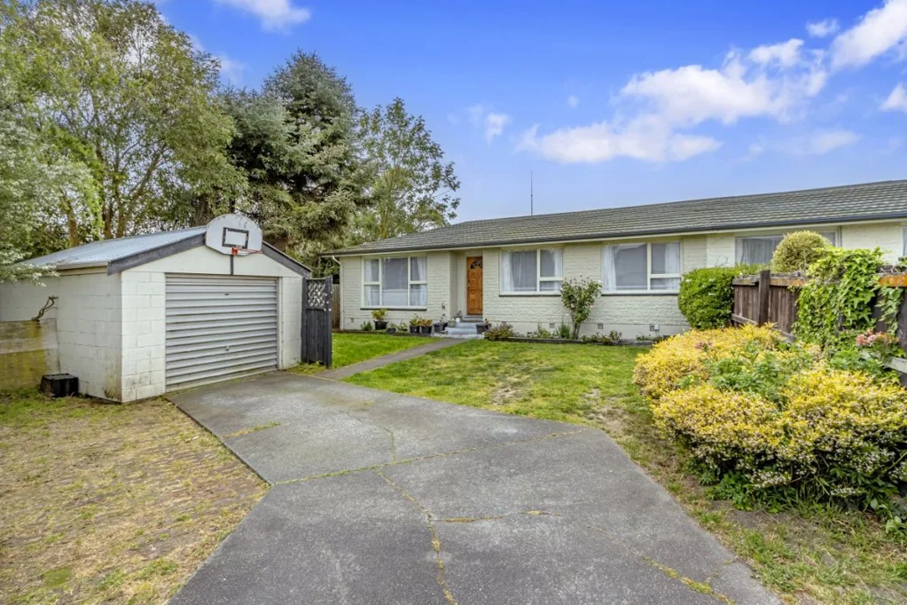 9B Jade Place, Parklands, Christchurch City