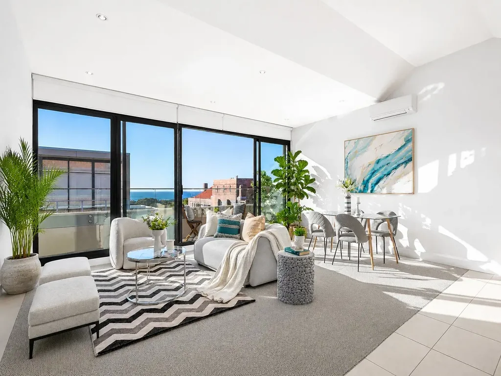Little Bay 2 Bedroom House-Like Coastal Living with Ocean Views in a Landmark Building