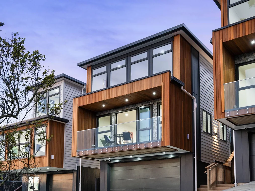 Mount Roskill 5Kwarto Experience Elevated Living with Prestigious Views