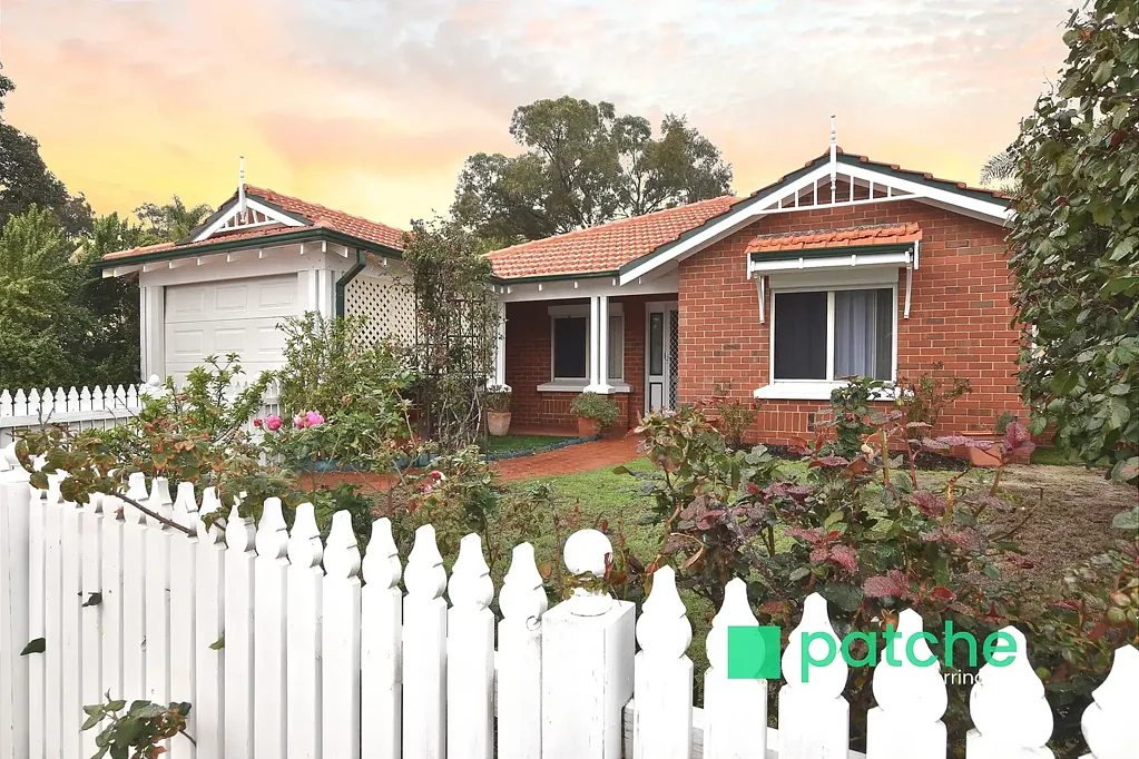 5 Burton Retreat, Stratton, WA 6056