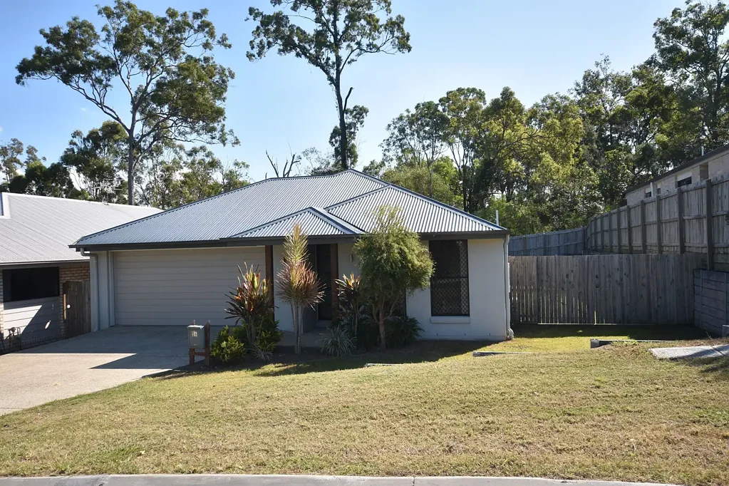 Stunning Family Home at 56 Mistral Crescent, Griffin!
