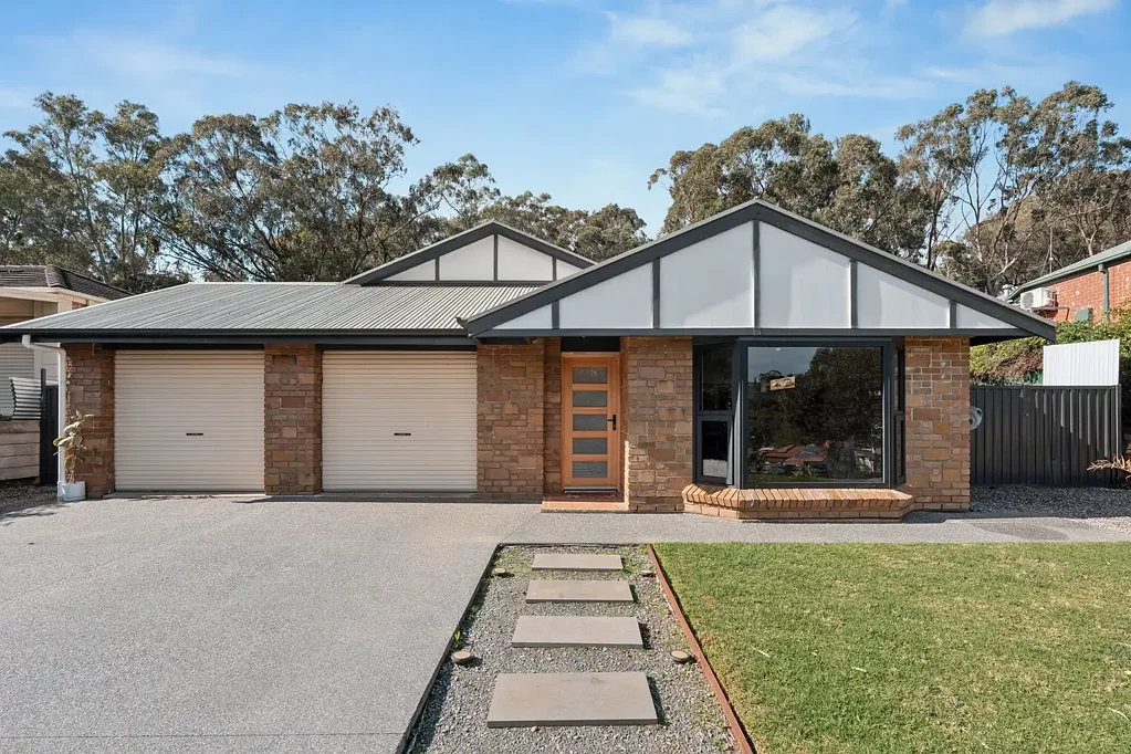 2 Rebecca Place, Flagstaff Hill, SA 5159
