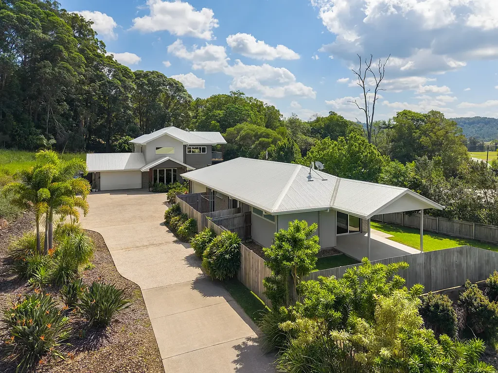 Rosemount 7房  RARE DUAL LIVING ESTATE ON 1.56HA WITH TWO HOMES, PLENTY OF PARKING AND AN UNMISSABLE LIFESTYLE OPPORTUNITY!!!