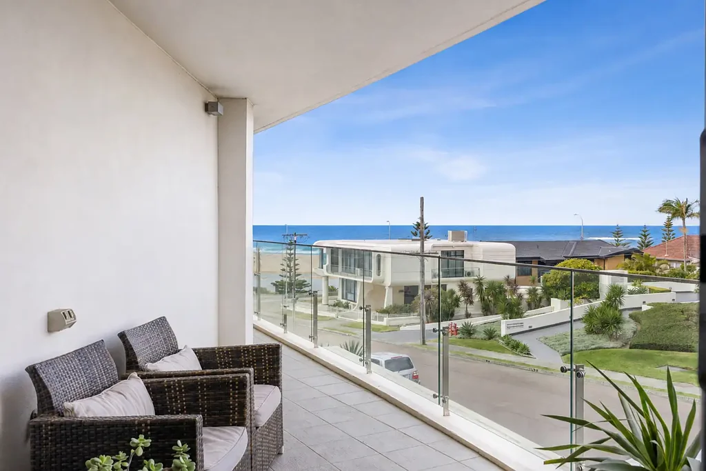 The Entrance 2Habitaciones Designed for effortless coastal living with ocean views