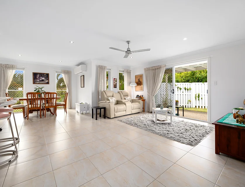 2/2 Argus Place, Pacific Pines, Gold Coast, 3房, 2浴, Apartment