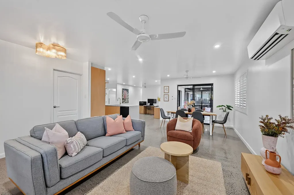 Burdell 4ห้องนอน Quality + location = the turnkey you've been waiting for