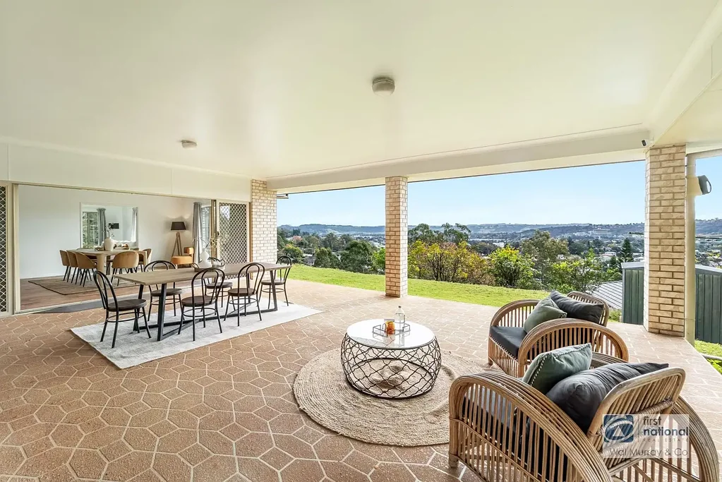 East Lismore 4غرفة نوم MAGNIFICENT VIEWS – SPACIOUS, SINGLE LEVEL HOME