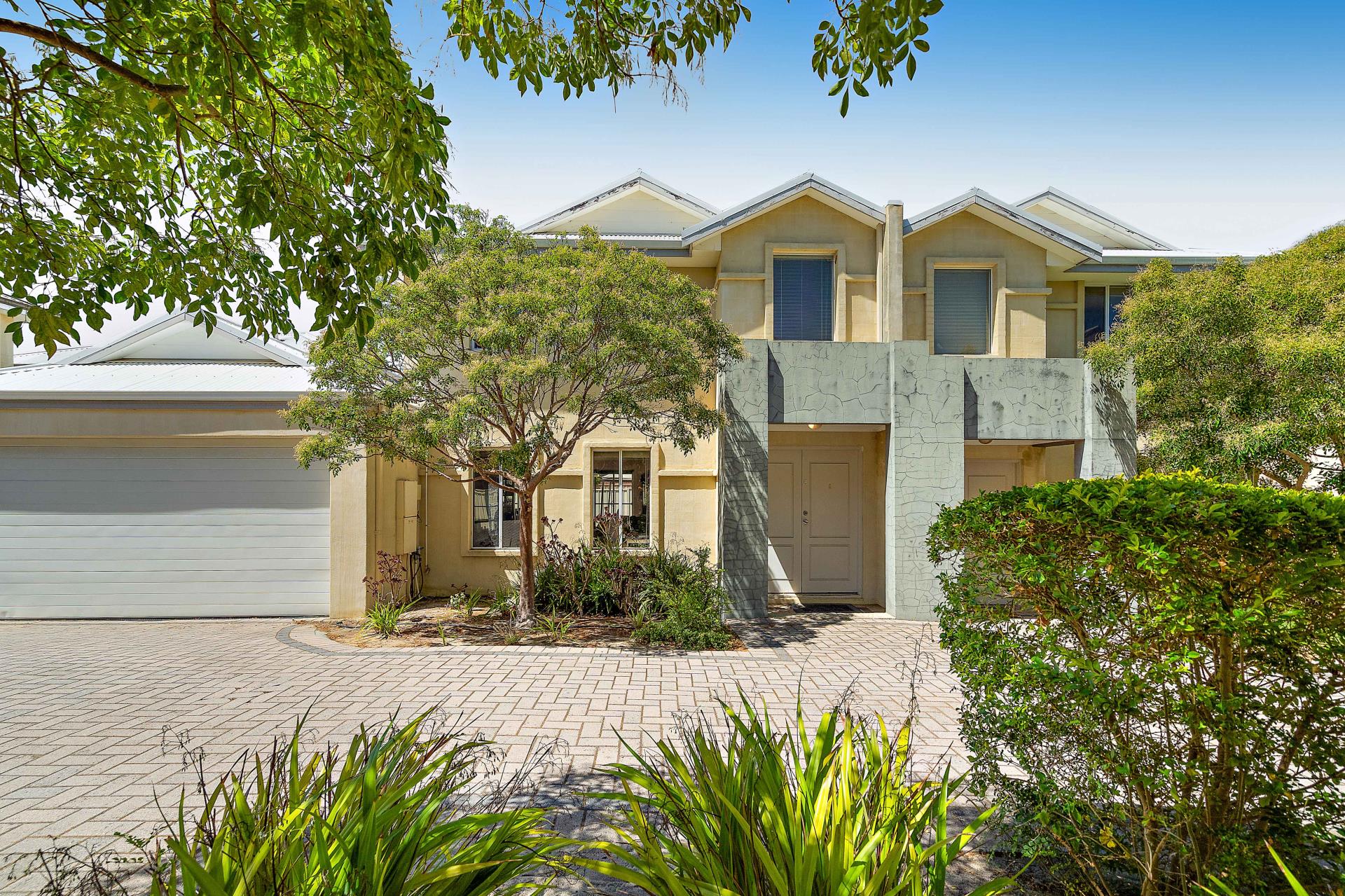 UNIT 4 31 BEECHBORO RD SOUTH, BAYSWATER WA 6053, 0 कमरे, 0 बाथरूम, Townhouse