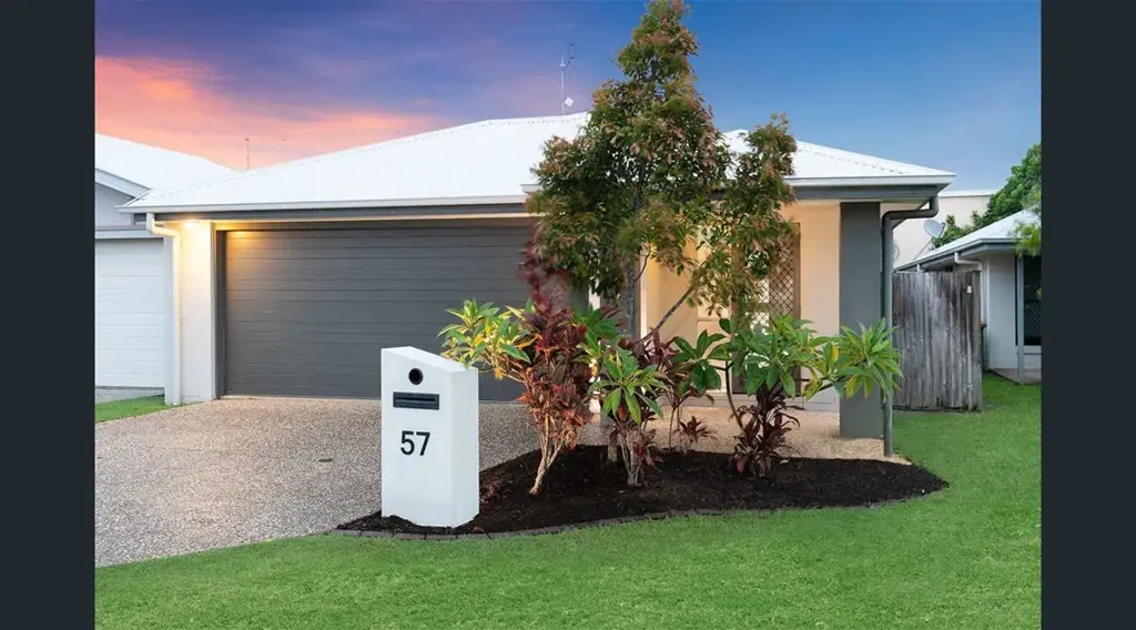Maroochydore 4房  Perfectly positioned 4 bedroom property in a tightly held pocket within Maroochydore located minutes from the CBD/Plaza & Beach