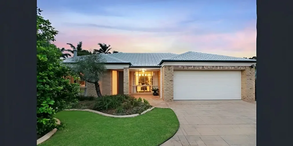 Hidden Sanctuary with lots of living spaces