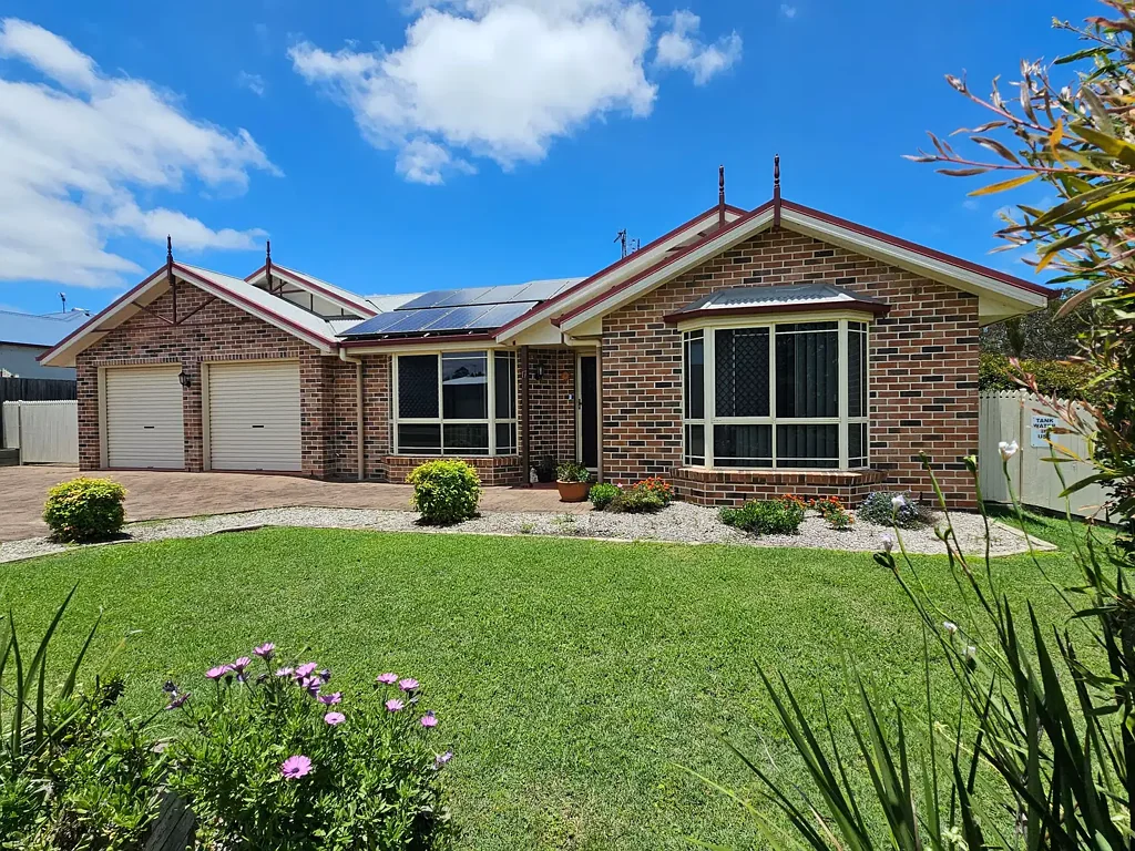 Crows Nest 3 Bedroom Simply Unbeatable Brick Living