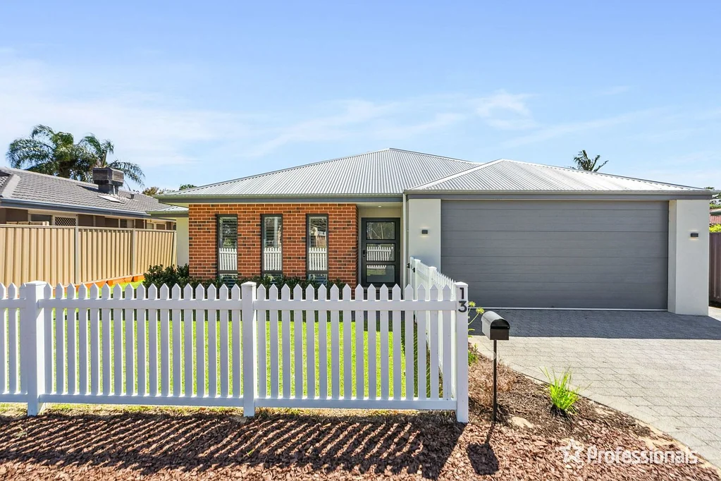 13 Hartfield Road, Forrestfield, WA 6058