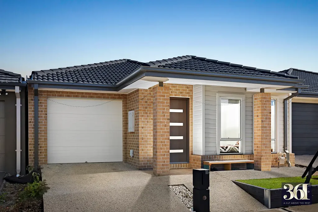 Tarneit 4ห้องนอน 🏡 Modern East-Facing 4-Bedroom Home in Tarneit's Rapidly Growing Corridor!!