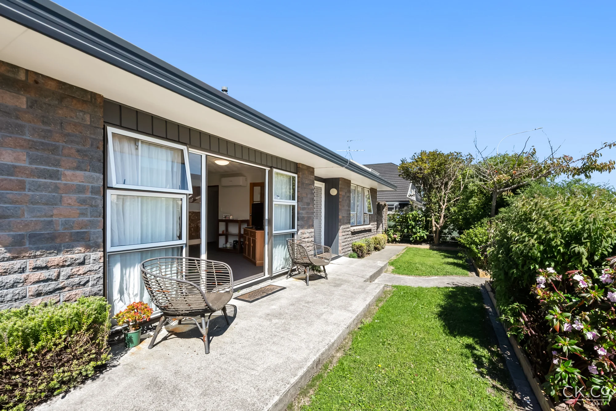 Lower Hutt 2房  PRICE DROP