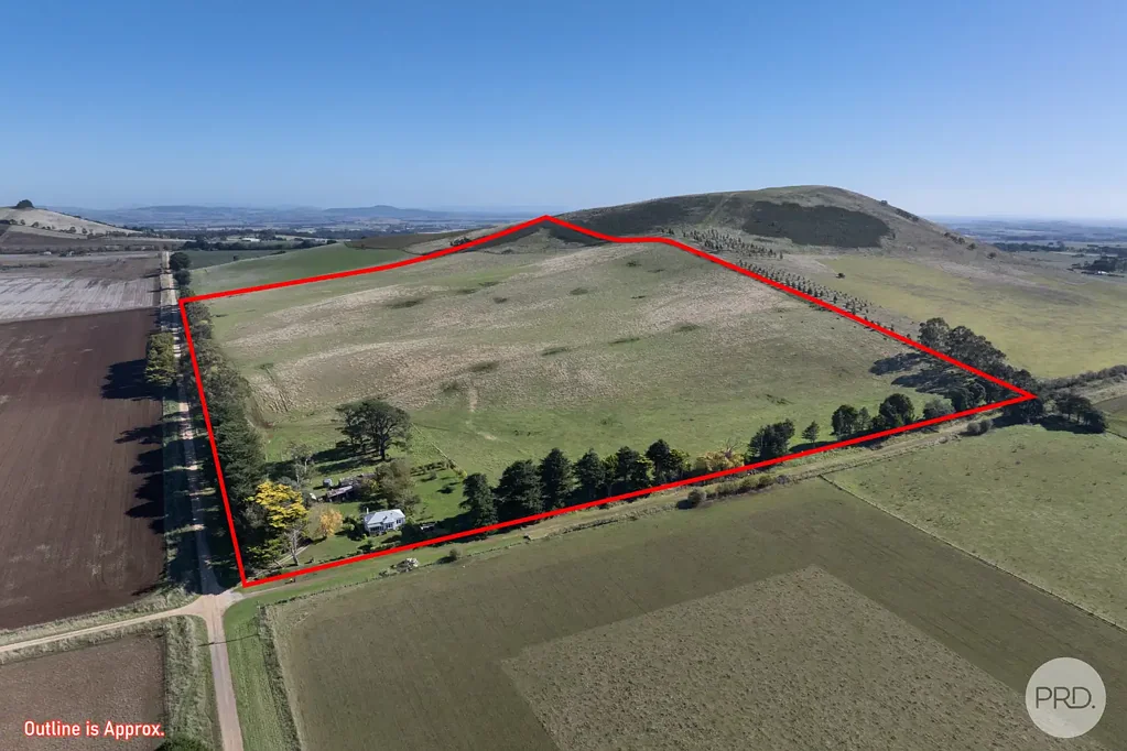 Newlyn 3房  Elevated Country Living with Panoramic Farmland Views on Approx. 56 Acres