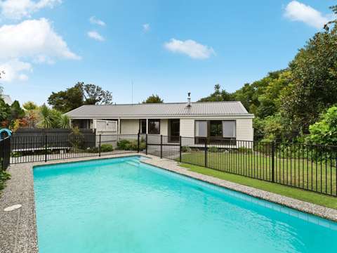Queenwood 3房  Looking For Privacy With A Pool