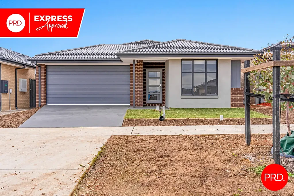 Modern, spacious, excellent location!