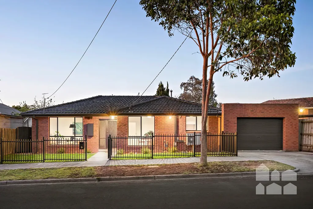 West Footscray 3Zimmer Instant comfort, superb city-fringe convenience